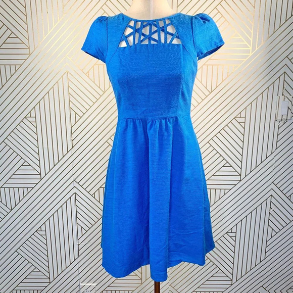 Anthropologie Maeve Aria Dress Fit & Flare Short Sleeve Cut Out Neck Blue Size 0 - Picture 2 of 10